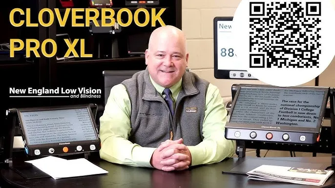 CloverBook Pro XL electronic low vision device