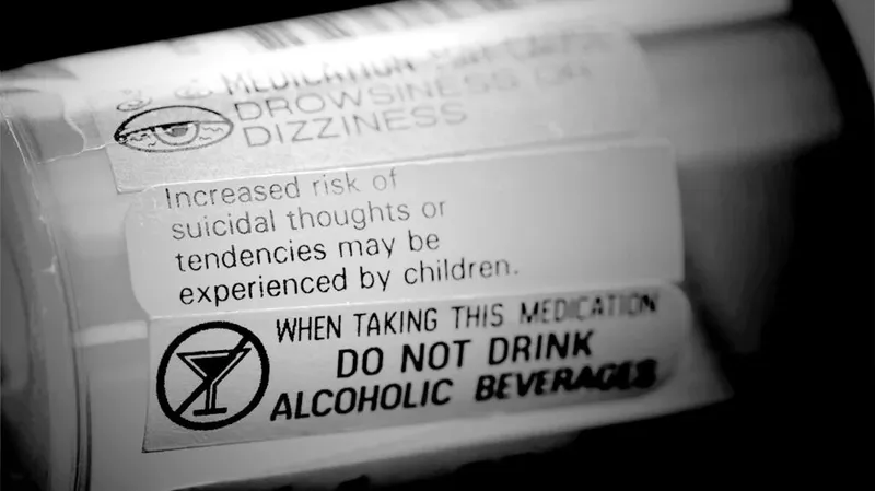 Medication warning labels for adverse effects