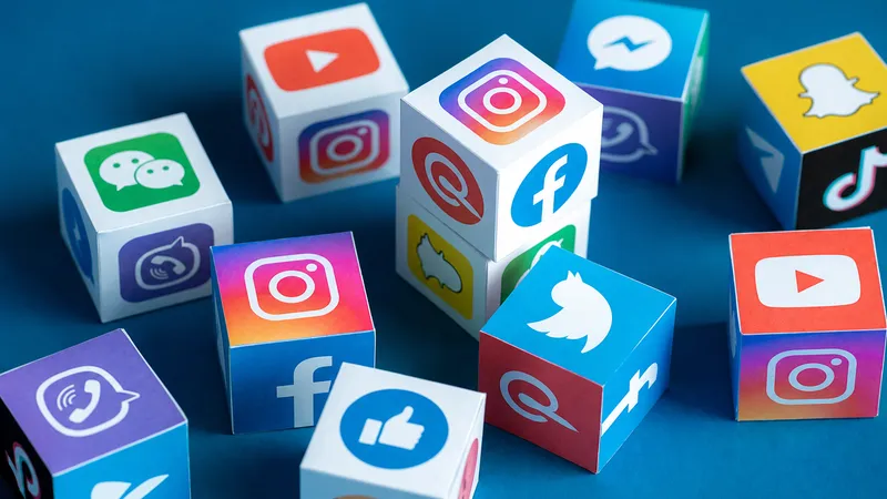 Social media icons on cubes
